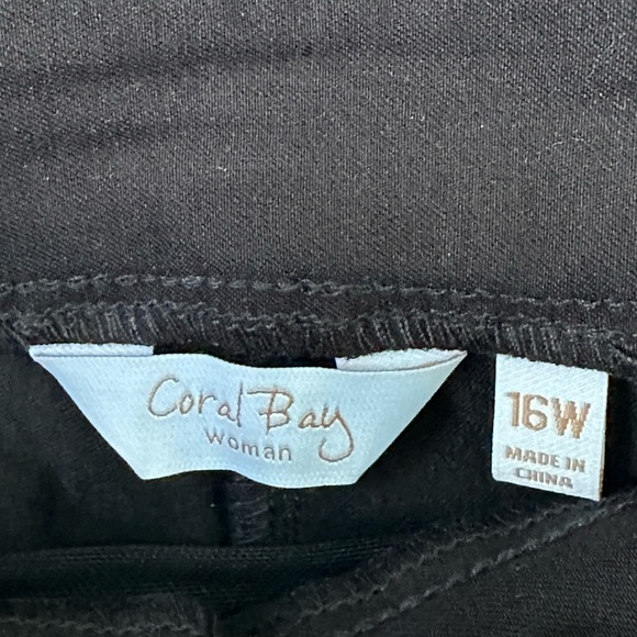 Coral Bay Comfort Waistband Woman Shorts The Slimming Solution Black 16W - Picture 4 of 6